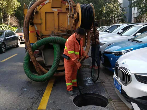 沌口排污管道清淤